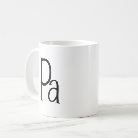 Tasse de "PA" (Devant gauche)