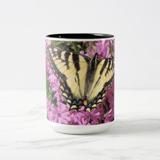 Tasse de papillon de machaon de tigre (Centre)
