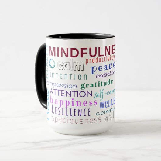 Tasse de pêle-mêle de mot de Mindfulness (Devant gauche)