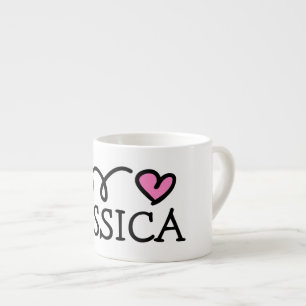 Tasse de petit enfant personnalisée au coeur rose