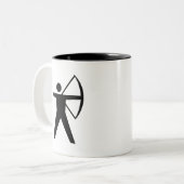 Tasse de pictogramme de "tir à l'arc" (Devant gauche)