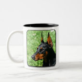 tasse de pinscher de dobermann (Gauche)
