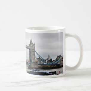 Tasse de pont de tour