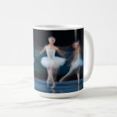 Tasse de porcelaine tendre de lac swan (Devant droit)