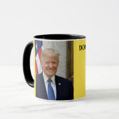 Tasse de portrait du Président Donald Trump (Devant gauche)