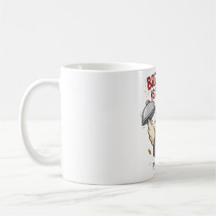 Tasse de poulet drôle où le petit déjeuner est ser