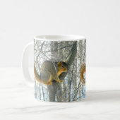 Tasse de profil d'écureuil de Fox (hiver) (Devant gauche)
