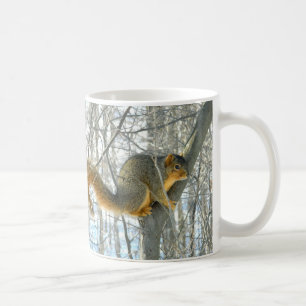 Tasse de profil d'écureuil de Fox (hiver)