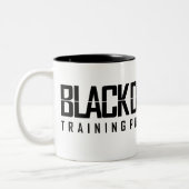 Tasse de programme de formation de Blackdoor (Gauche)