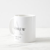 Tasse de remerciement de mariée avec monogramme (Devant gauche)