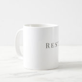 Tasse de repos – Conception de typographie minimal (Devant gauche)