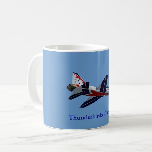 Tasse de serre des Thunderbirds T-38 (Devant gauche)