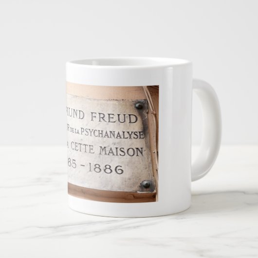 Tasse de Sigmund Freud Paris Placque (Devant droit)