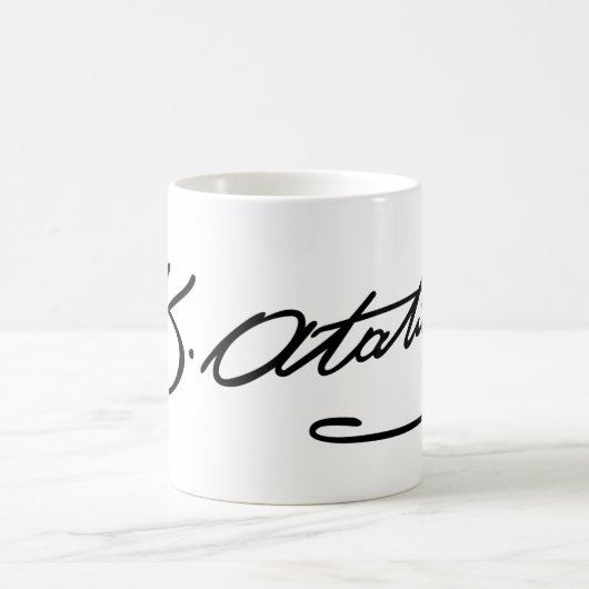 Tasse de signe d'Ataturk (Centre)