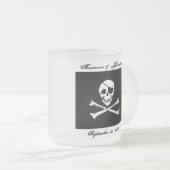 Tasse de souvenir de souvenir de mariage de pirate (Devant droit)