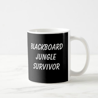 Tasse de SURVIVANT de JUNGLE de TABLEAU NOIR