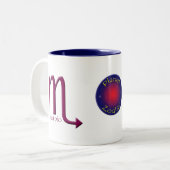 Tasse de symbole de zodiaque de Scorpion (Devant gauche)