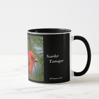 Tasse de Tanager d'écarlate