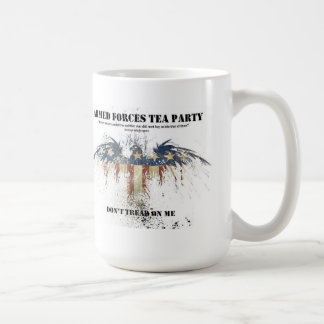 TASSE de thé de forces armées