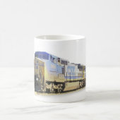 Tasse de train diesel-électrique (Centre)