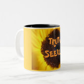Tasse de TRUTHSEEKER (Devant gauche)