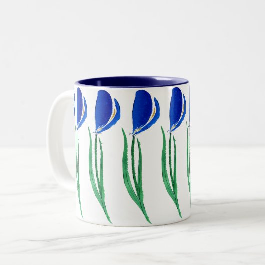 Tasse de tulipes bleues (Devant gauche)