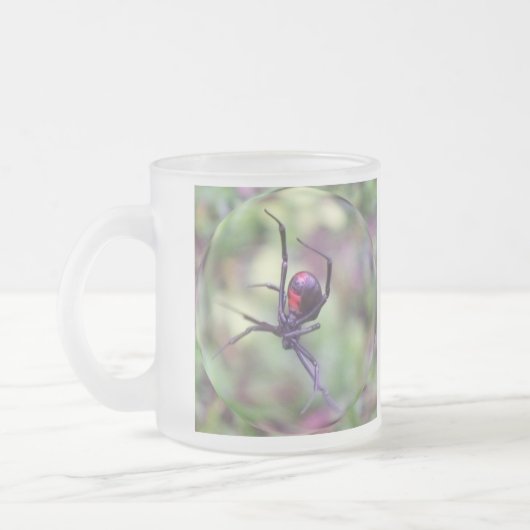 Tasse de veuve noire (Gauche)