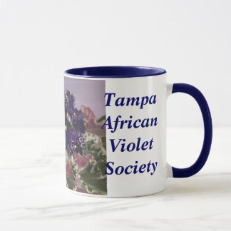 Tasse de violette africaine
