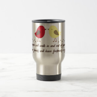 Tasse de voyage avec la citation d'amitié