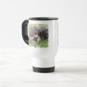 Tasse de voyage de Schnauzer de sommeiller (Devant gauche)