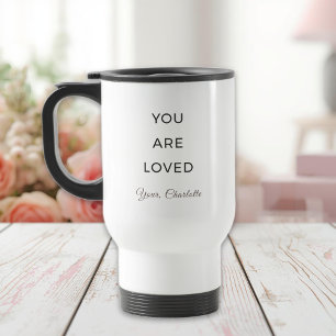 Tasse de voyage Minimaliste Tu Es Aimé