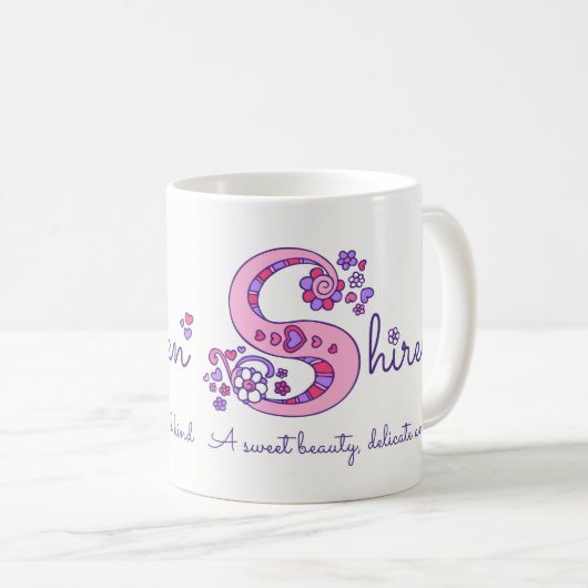 Tasse décorative de monogramme de la signification (Devant droit)