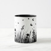 tasse décorée de papillons et de fleurs,  (Centre)