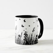 tasse décorée de papillons et de fleurs,  (Devant droit)