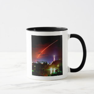 Tasse d'effort de navette spatiale