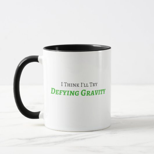 Tasse défiante de gravité (Gauche)