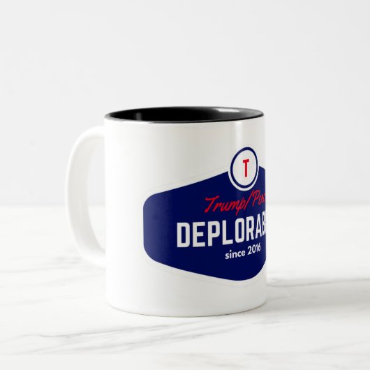 tasse déplorable d'atout (Devant gauche)