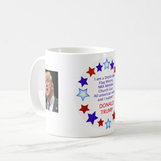 Tasse déplorable de tasse d'électeur d'atout (Devant gauche)