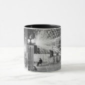 Tasse d'inventeur de foudre de Nikola Tesla (Centre)