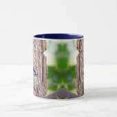 Tasse d'oiseau de sittelle breasted par blanc (Centre)