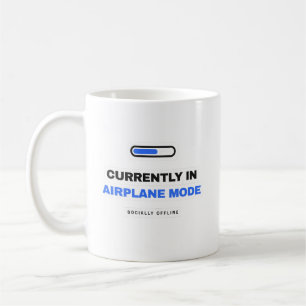 Tasse drôle actuellement en mode avion