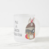 Tasse drôle de pirate de raton laveur d'anime de (Devant droit)