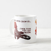 Tasse drôle de plus grand de jouets de saleté (Devant gauche)