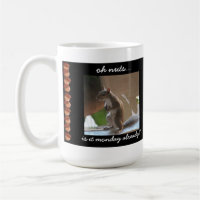 Tasse drôle d'écureuil, oh des écrous, est-ce