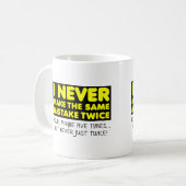 Tasse Drôle d'Erreurs Multiples (Devant gauche)