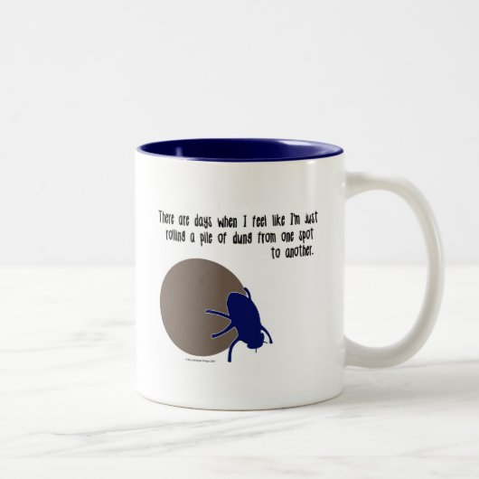 Tasse drôle d'insecte - scarabées de fumier (Droit)