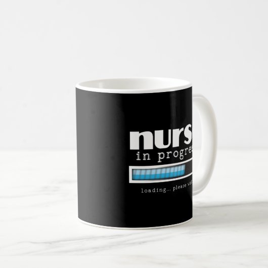 Tasse drôle en cours de cadeau d'étudiant de soins (Devant droit)