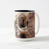 Tasse drôle, noir et Tan de JOURNÉE EN MILIEU DE (Devant droit)