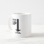 Tasse Drôle Regarde Vers Le Haut (Devant gauche)