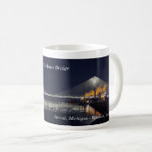 Tasse du pont Gordie Howe (Devant droit)